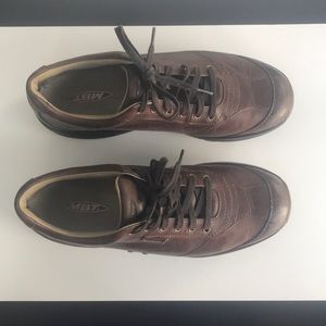 Men’s leather MBT shoes
